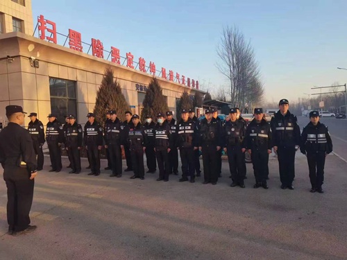 砺精兵铸警魂 贺兰法院法警大队开展“春季大练兵”.jpg